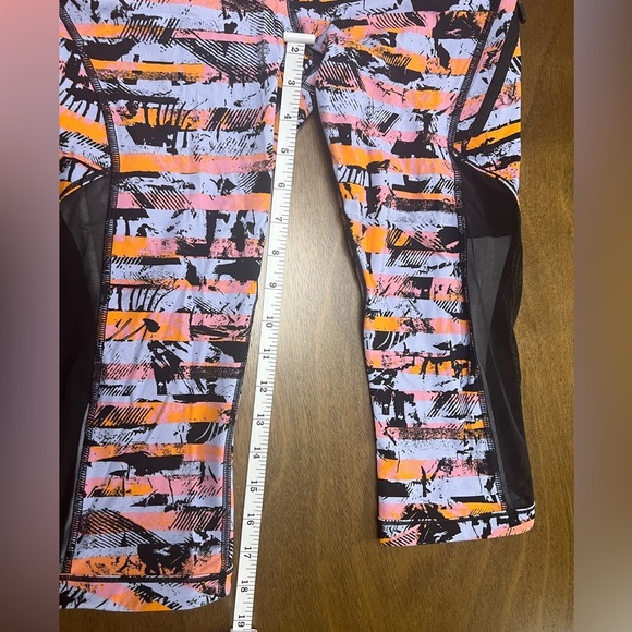 LULULEMON Sun Runner Crop 17" Capri Legging Women's 4 (0386) - Picture 16 of 16